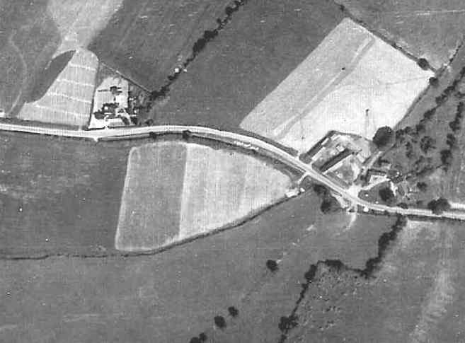 School Road, showing the School and Langley Pond Farm