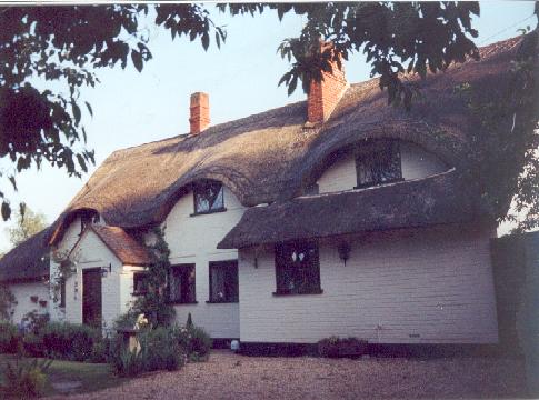 Thatched Cottage at Hughes Green